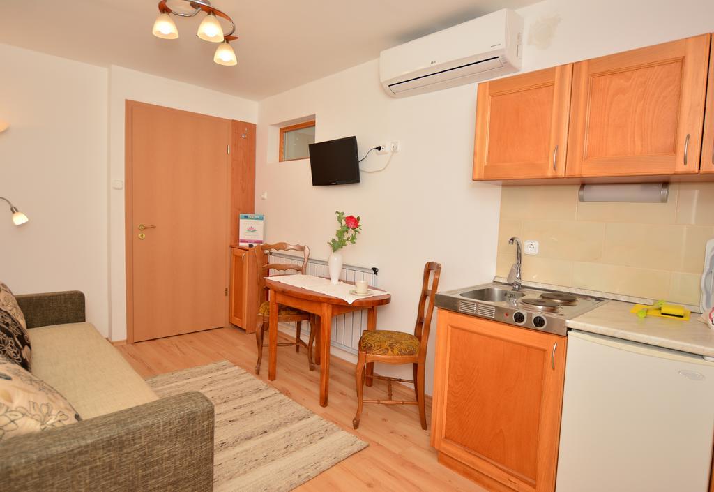 Viragoskert Apartman Hévíz 객실 사진